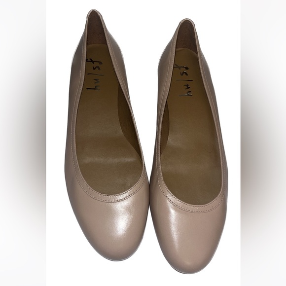 hulfs Shoes - NWOT hulfs women’s pink flats size 10